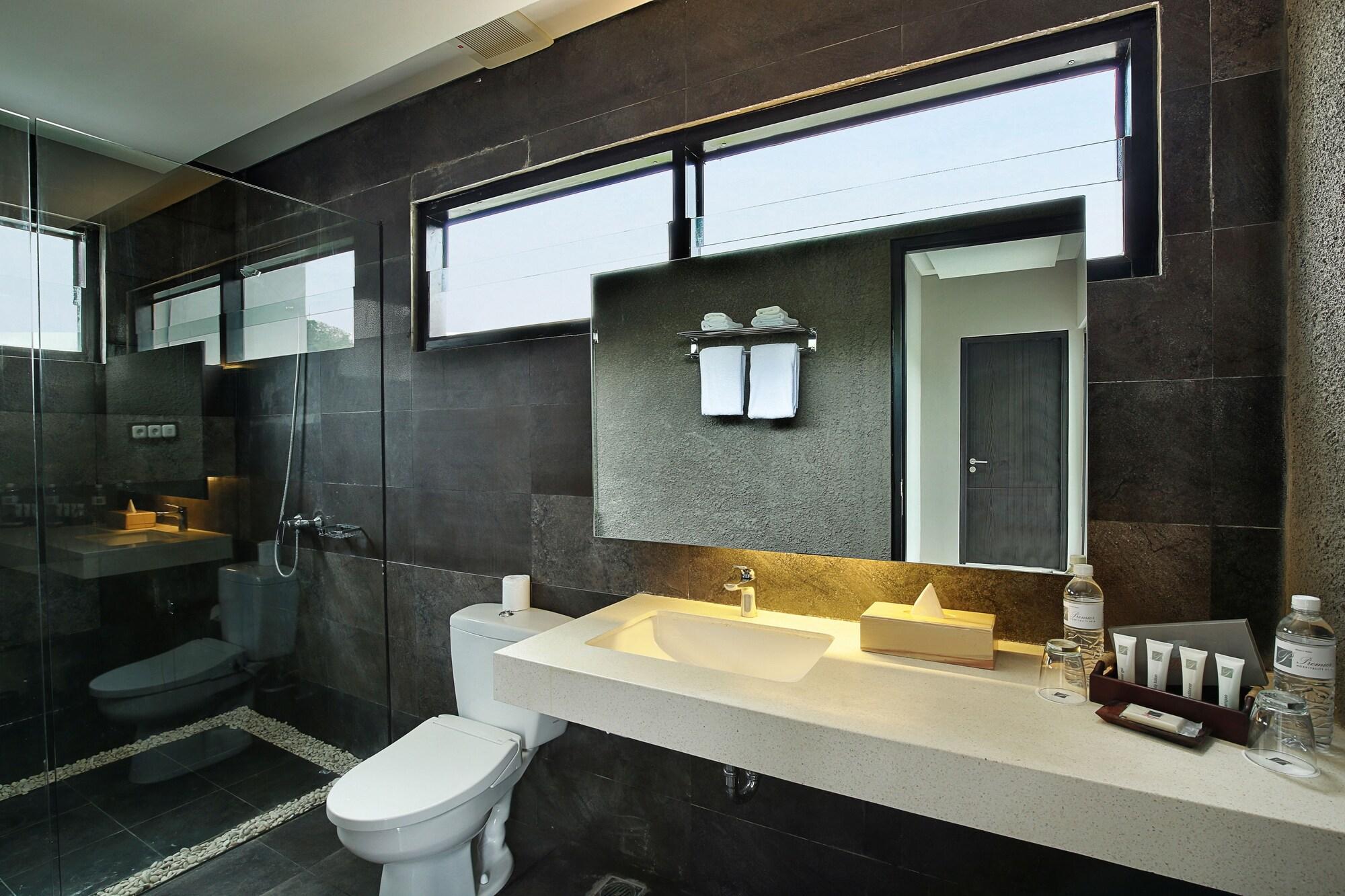 Bellevue Hills Nusa Dua 努沙杜瓦 外观 照片